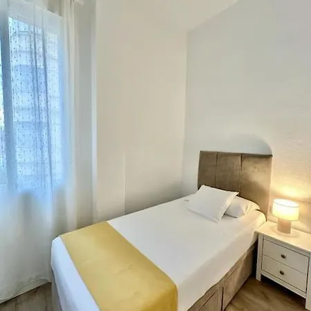 Piso Con Parking Cerca De La Playa En La Malagueta Apartamento *